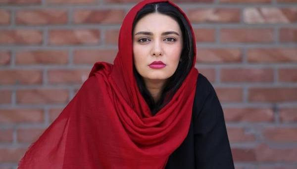 عکس های جدید از لیندا کیانی بازیگر خوش استایل ایرانی